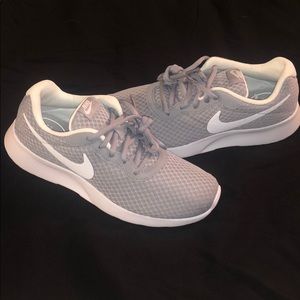 Women’s Nike Tanjun